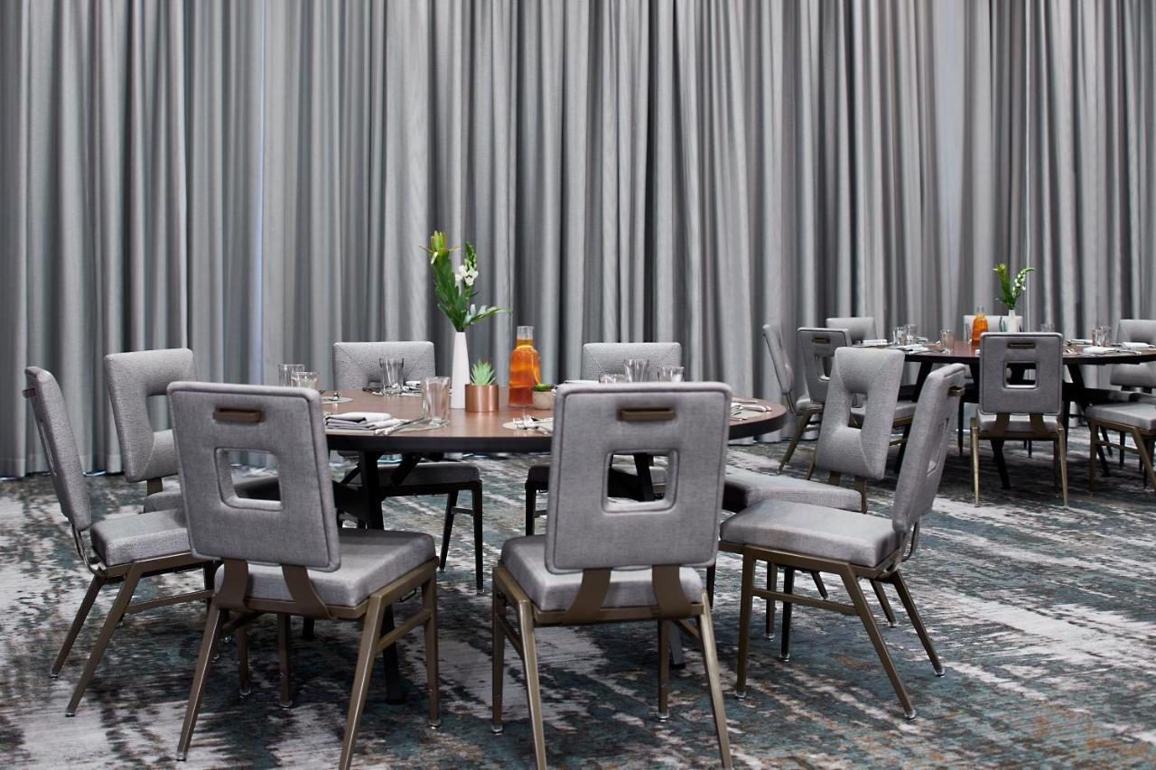 Renaissance Mobile Riverview Plaza Hotel Eksteriør billede